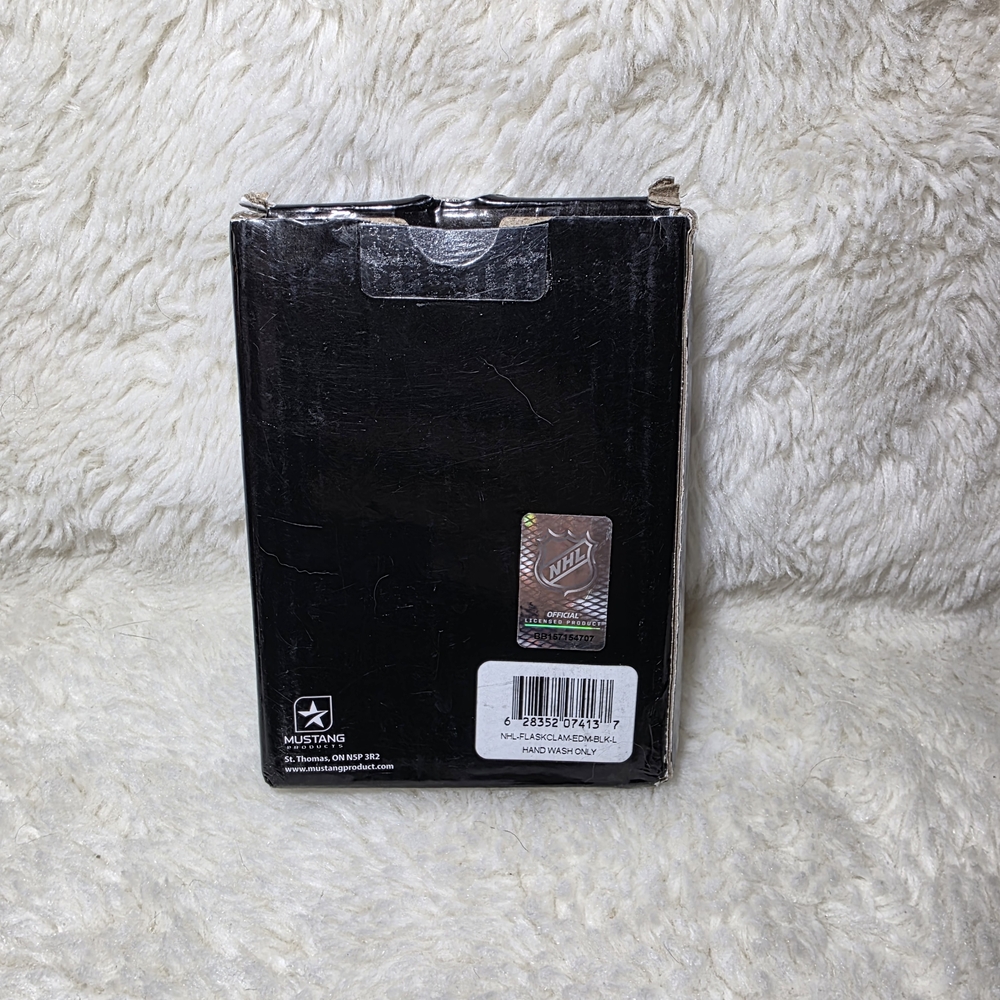 NIB Edmonton Oilers Matte Black Laser Etched Stainless Steel Hip Flask Fan Gift - Picture 3 of 5